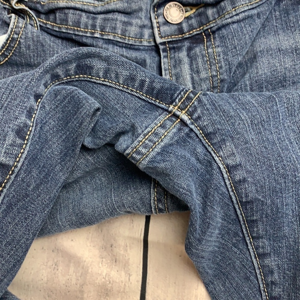 Old Navy Flirt Jeans - Picture 7 of 11